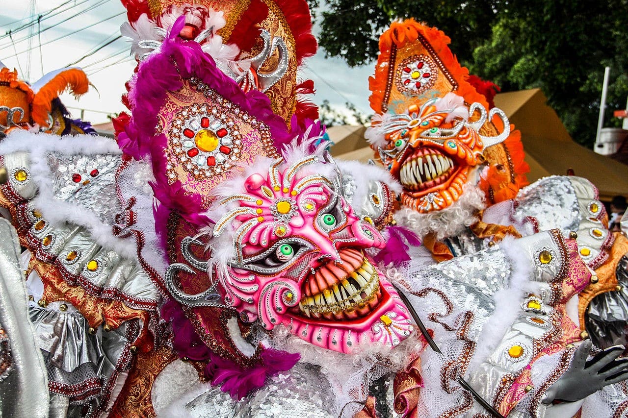 Caribbean Carnivals Pt 2 : Carnaval in the Dominican Republic