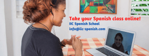 Dominican female teacher gives online Spanish language courses at IIC school in Santo Domingo.online