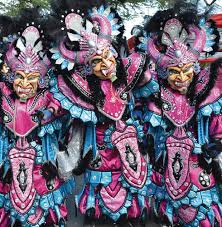 Los Alí Babá are a popular, modern carnival performance group in the Dominican Republic, specifically prominent in Santo Domingo's parades